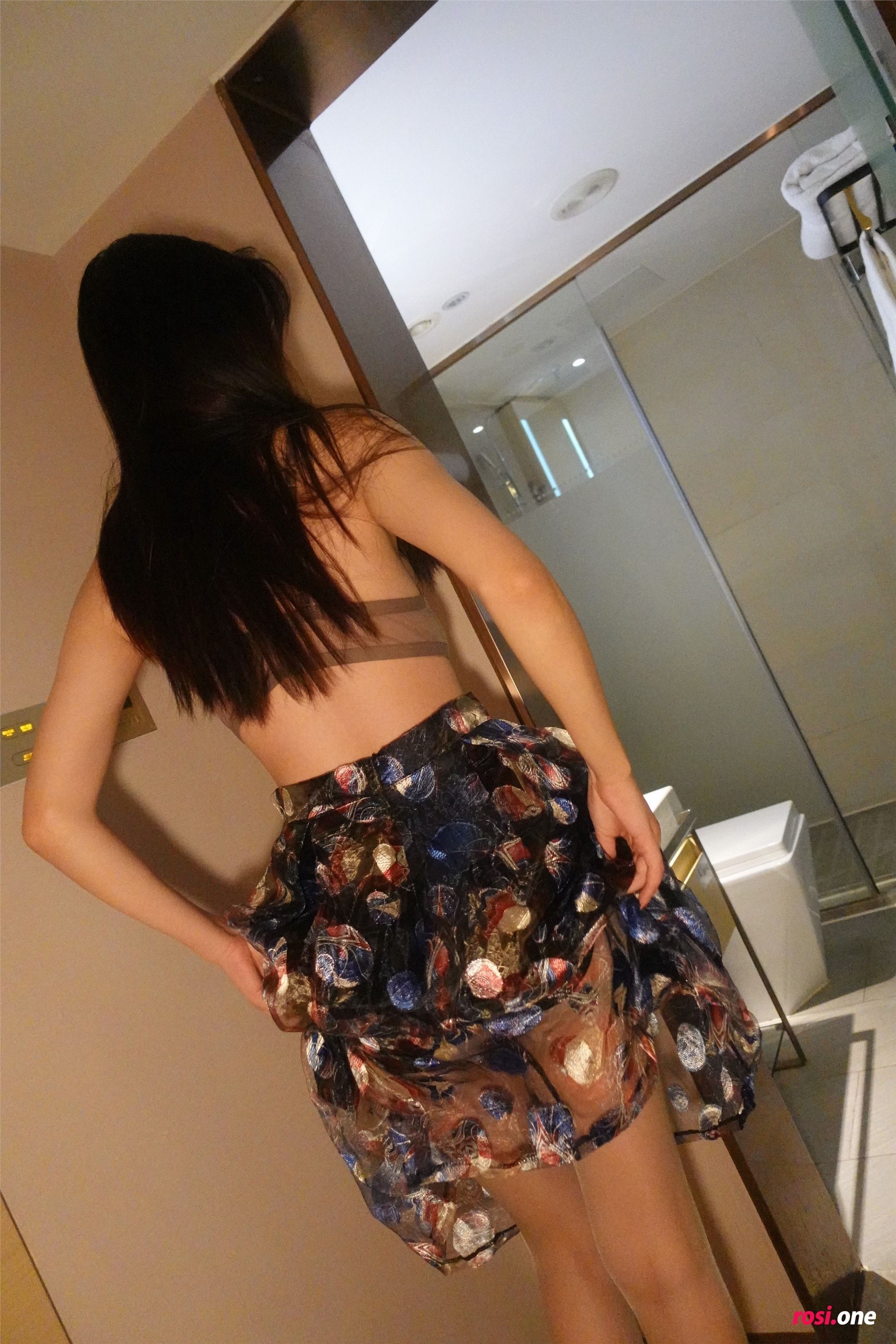 ROSI写真 2021.11.01 NO.3619